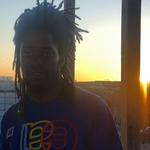 Meet your Posher, Devone